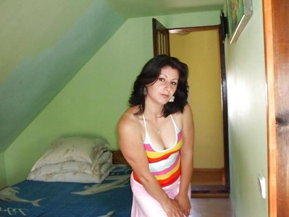 7P Arab turkish woman: emel