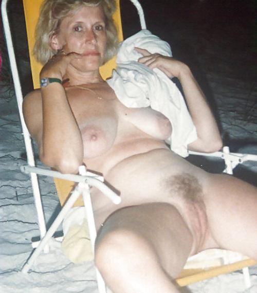 13P Lovely Hairy Pussy