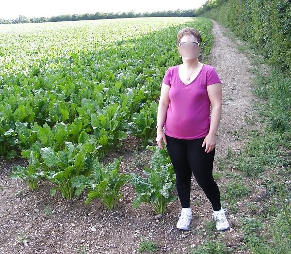 25P Flashing in a forest