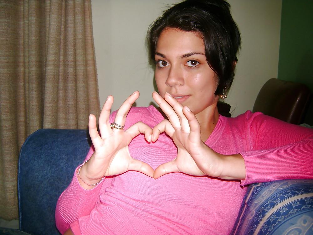 25P Sexy Latino Milf