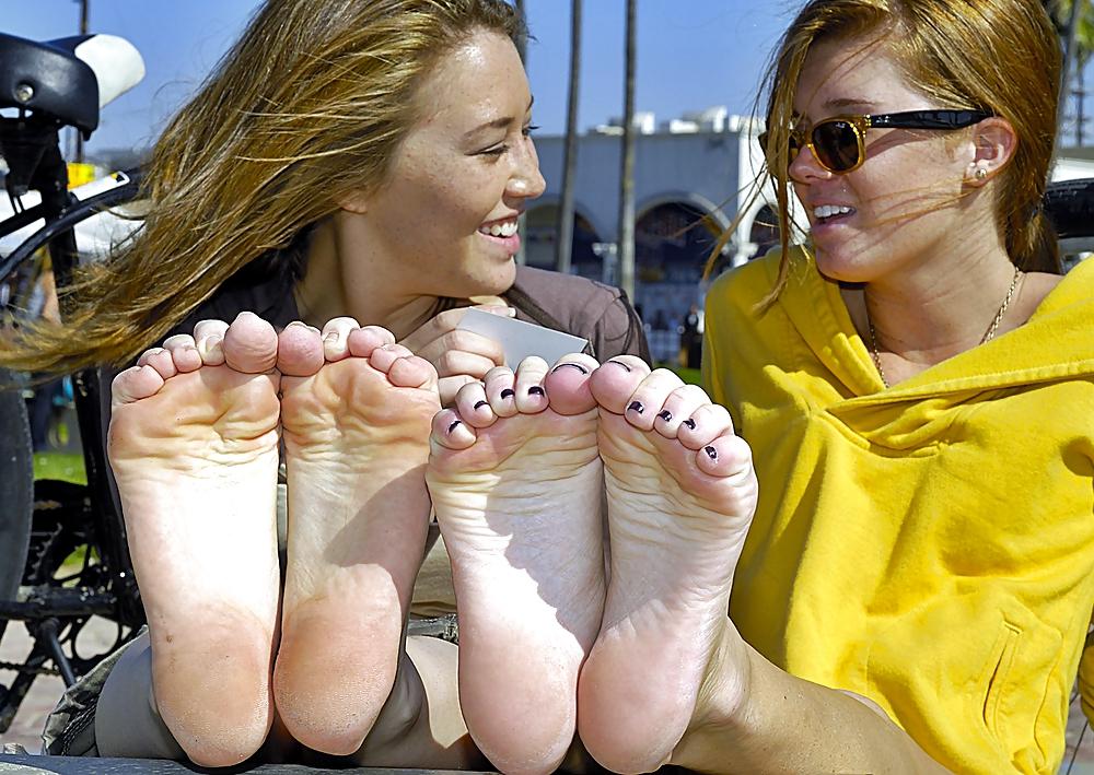 25P Worship our Soles