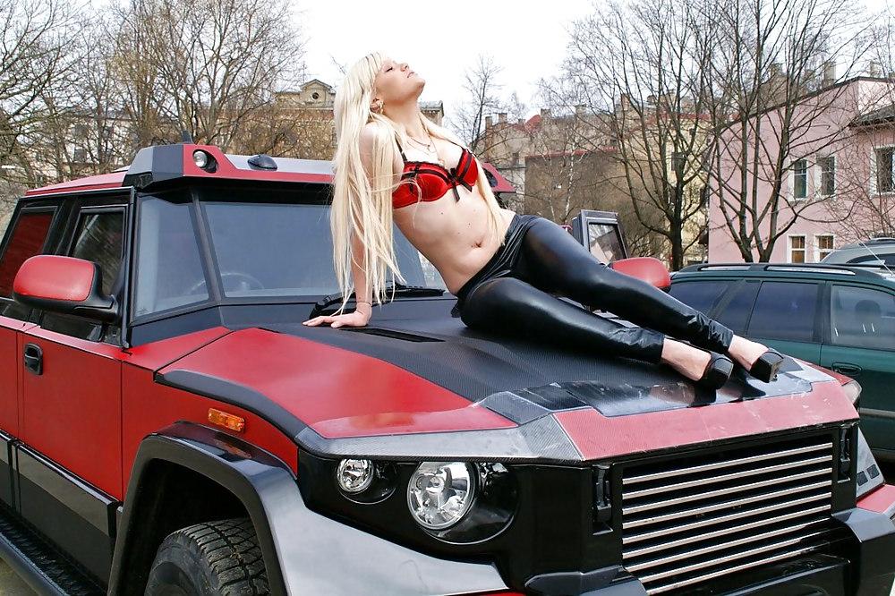 25P Polish girls in leather 3