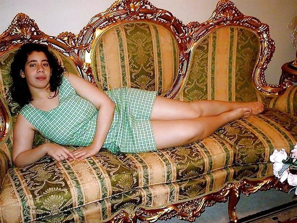 5P Arab woman