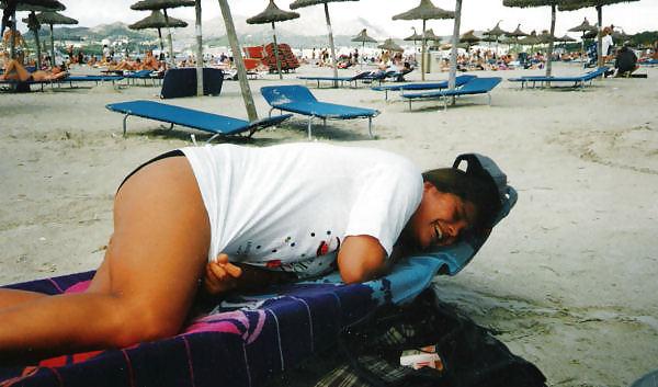 10P Teen with big tits on the beach