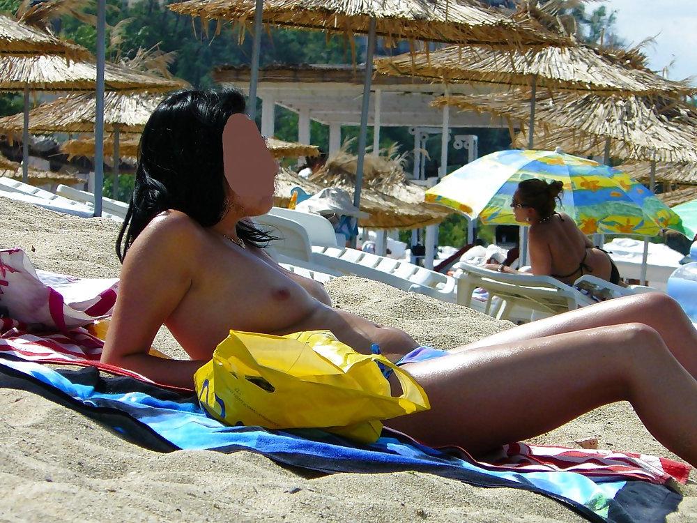 25P Bulgarian Beach Girls from Black Sea - VIII