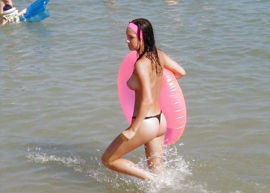 19P Ass on the beach
