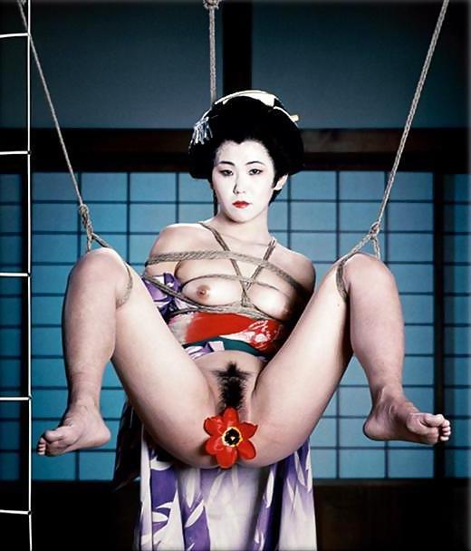 10P Woman Kimono Bondage