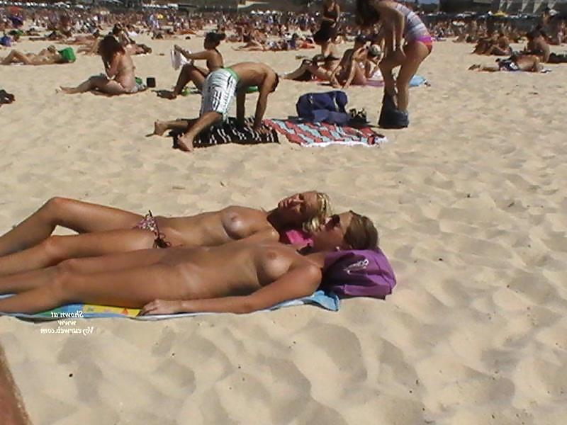 25P I am a beach tease