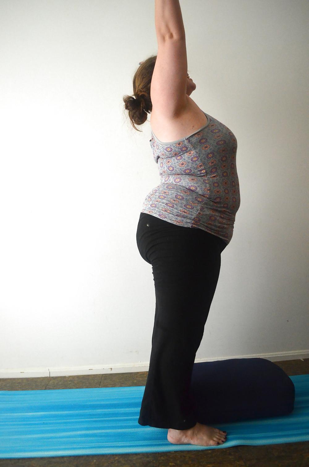 22P BIG GURL YOGA