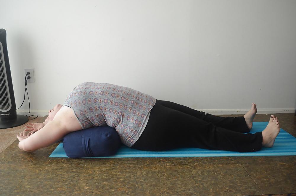 22P BIG GURL YOGA