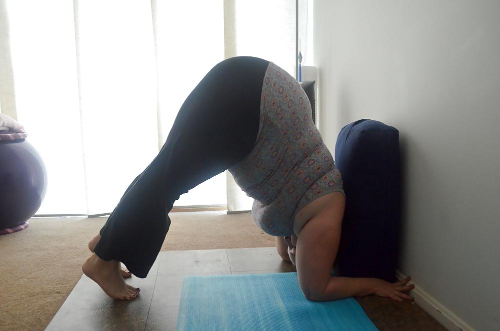 22P BIG GURL YOGA