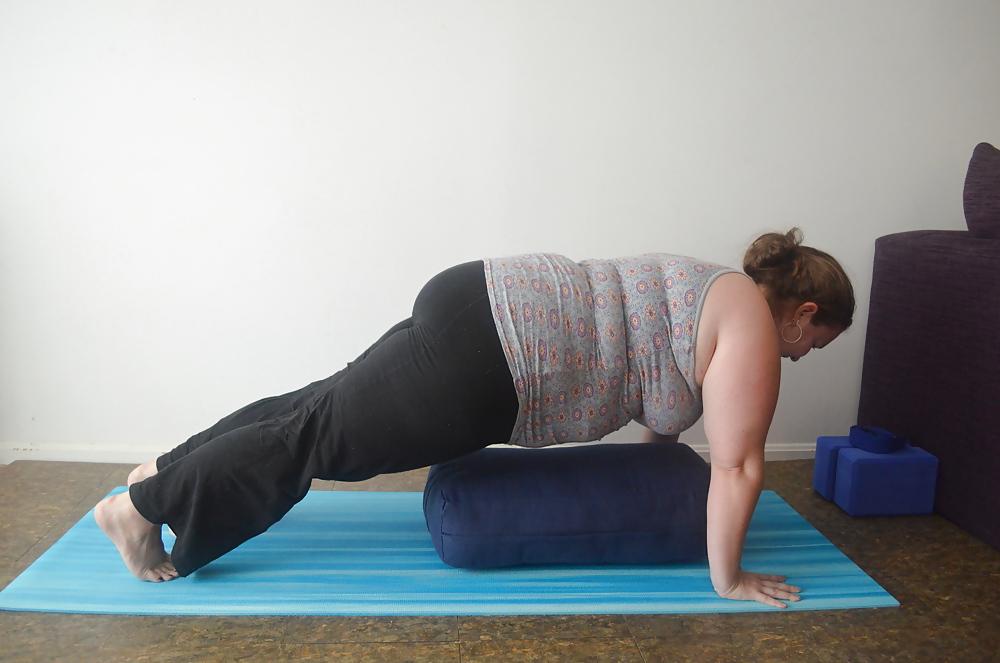 22P BIG GURL YOGA