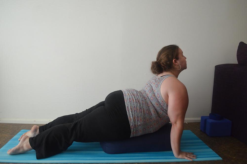 22P BIG GURL YOGA