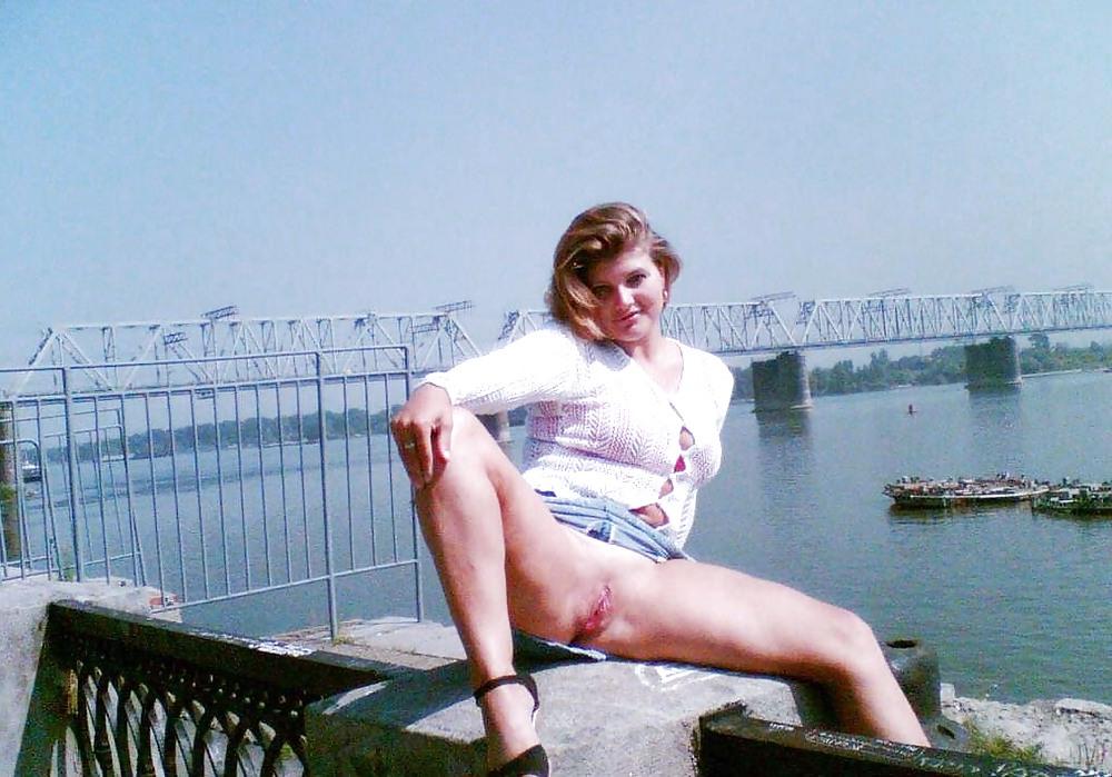 25P Girls flashing - 4