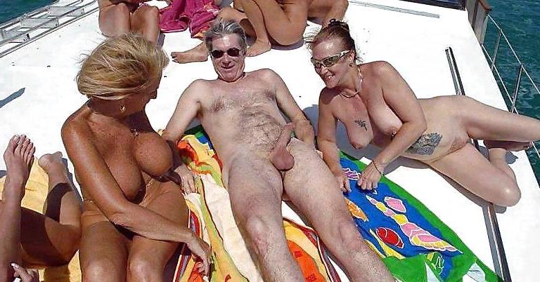 25P Beautiful Beach Group 2 by TROC