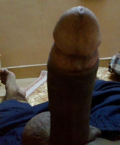 4P Got erection in my pants..aint afraid to show it.. :P:P