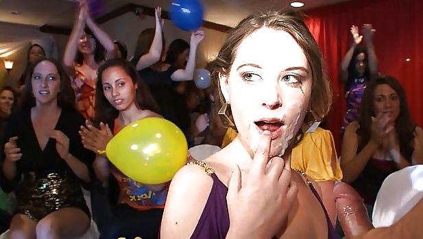 25P FIESTA IN DER DISCO!! VIELE FRAUEN UND EIN GLÜCKLICHER MANN!!