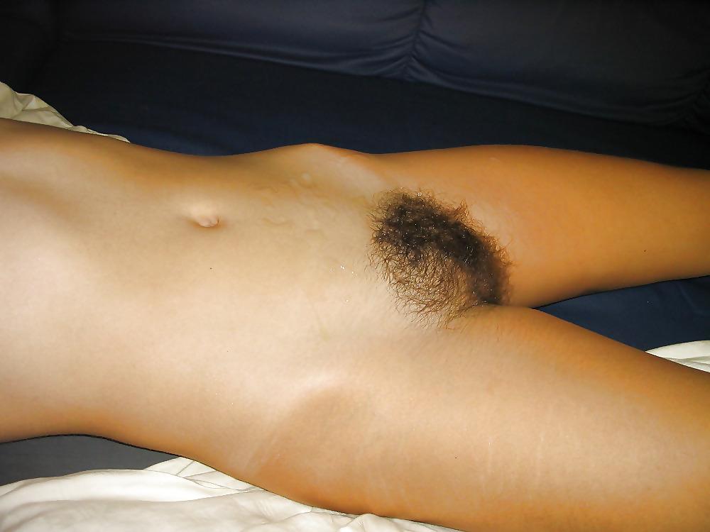9P Hairy cum filled pussies
