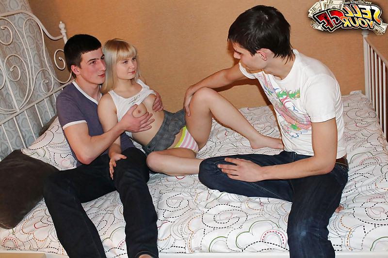 16P Girl double penetrated