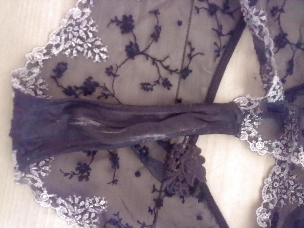 16P Wifes pants