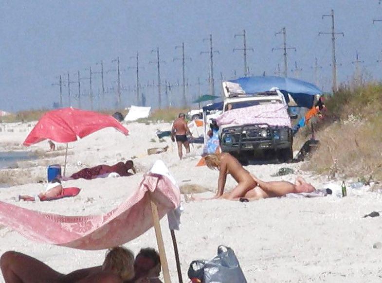 23P Fun with wife at the beach - 8