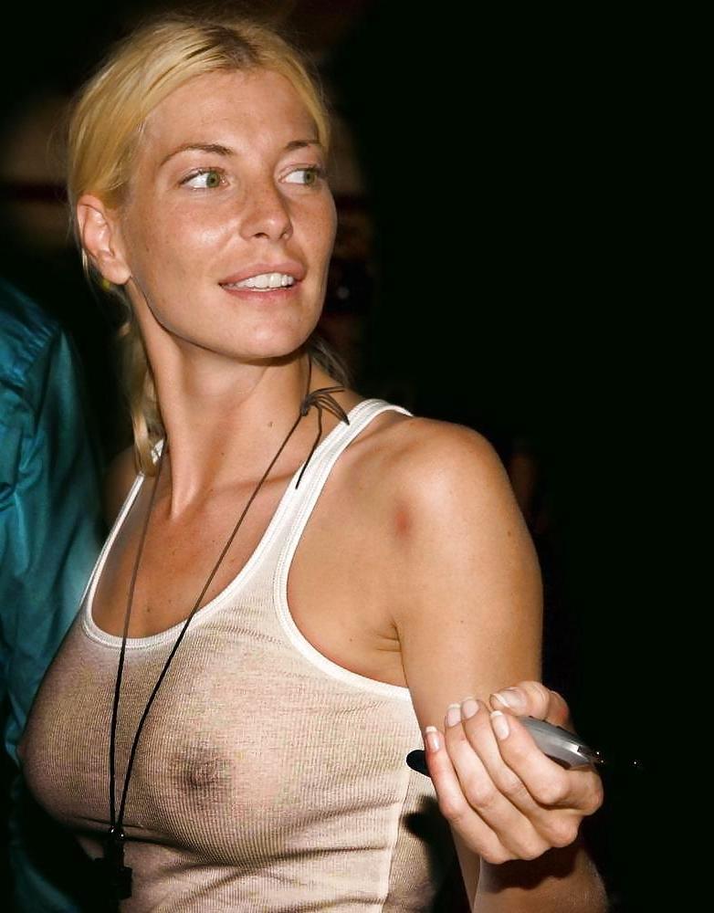 25P SUPER HOT...GIRLS IN SEE THROUGH