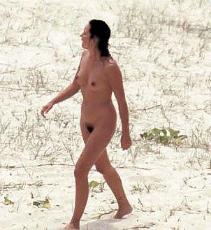 25P Sweet beach girls 3