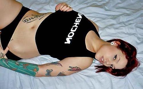 22P Piercings n flash
