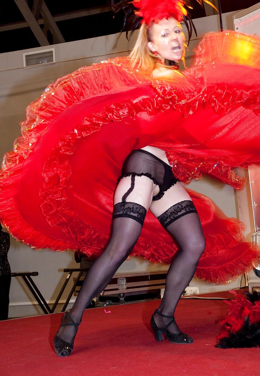 25P Upskirt 6