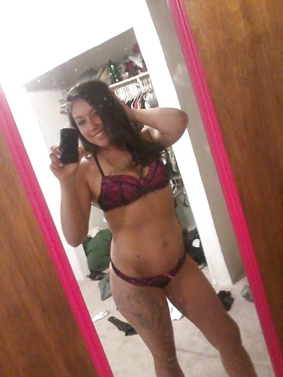 14P Sexy latino Babe