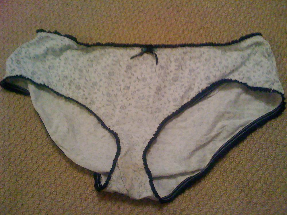 5P The wife's pants