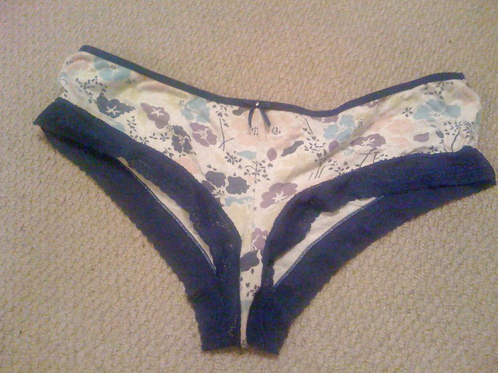 5P The wife's pants
