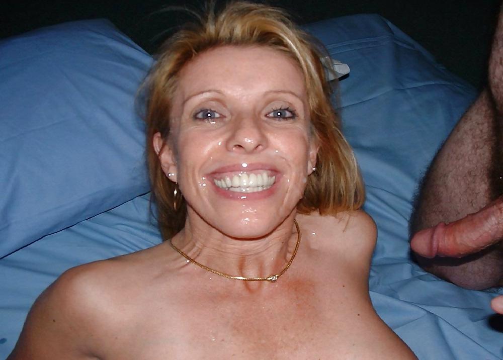 25P Milf and mature blowjobs and facials 9