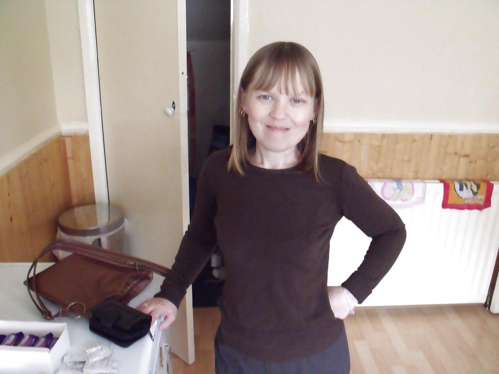 15P Zwergische reife MILF-Mutter