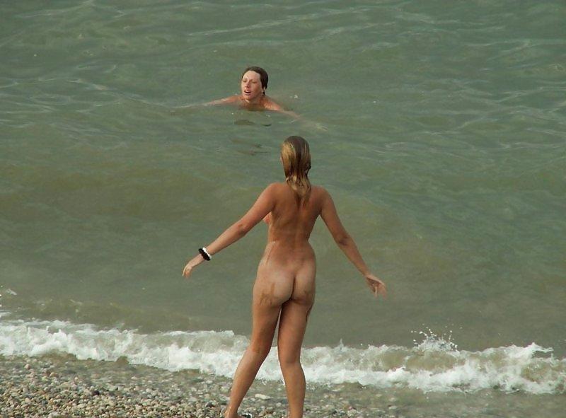 25P Beach Bums
