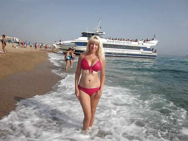 9P Busty Russian Woman 28