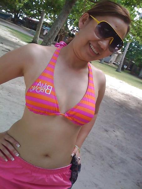 25P Filipina MILF liza