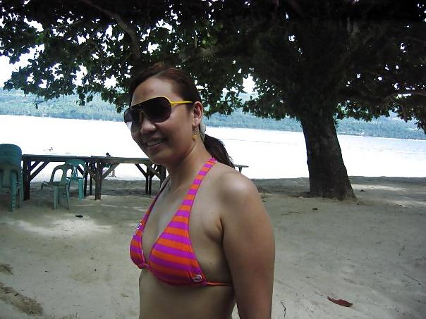 25P Filipina MILF liza