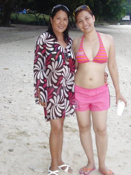 25P Filipina MILF liza