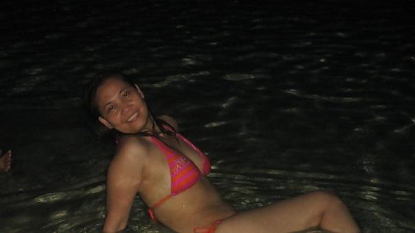 25P Filipina MILF liza