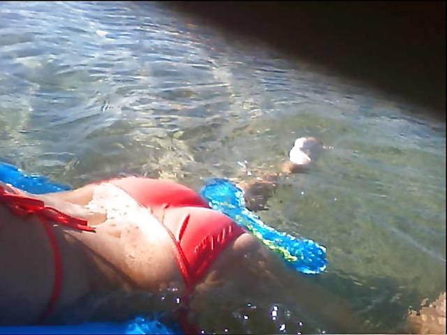 19P Spy beach mature ass