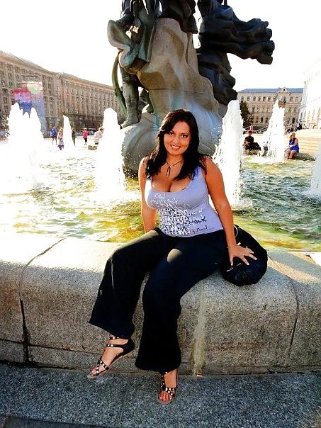 15P Busty Russian Woman 62