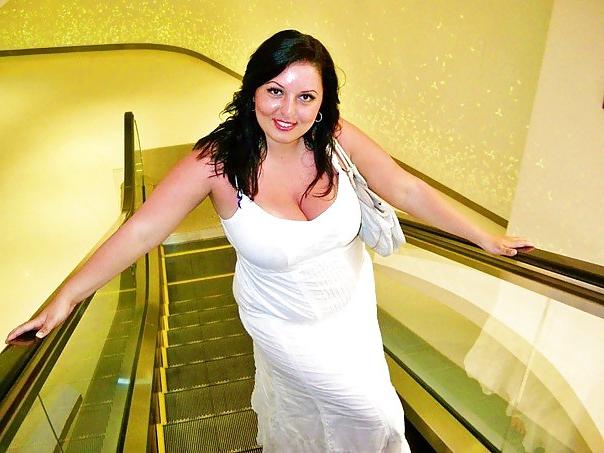 15P Busty Russian Woman 62