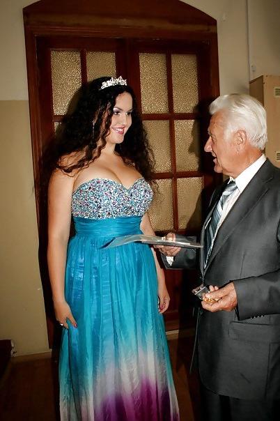 14P Busty Russian Woman 69