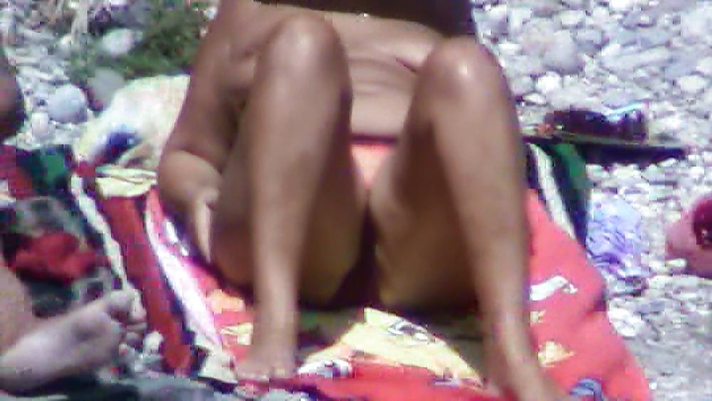 25P Nude beach,extreme ass