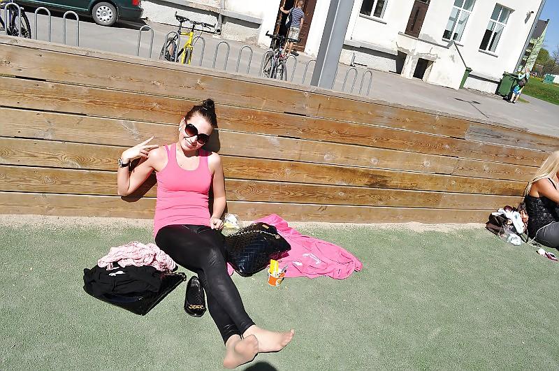 13P Nylon Candid
