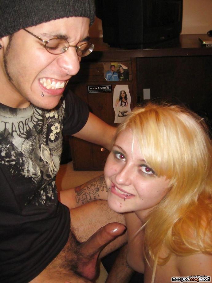 25P Tattooed blonde sucking deep