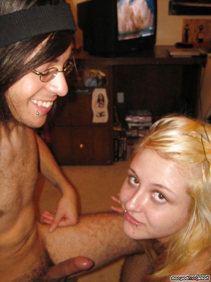 25P Tattooed blonde sucking deep