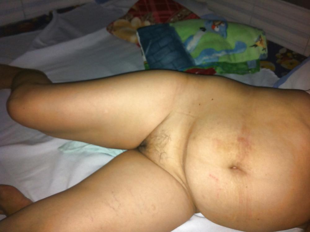 25P My indonesian MILF gf