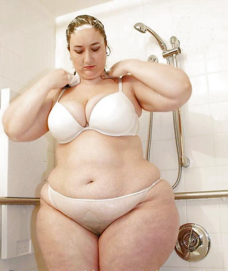 10P I Love pear shaped woman 1